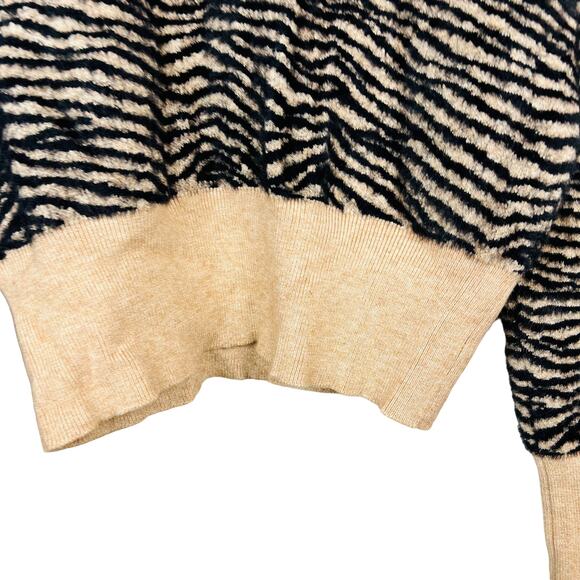 ASTR V Neck Sweater Fuzzy Animal Stripe - XL - Picture 3 of 5